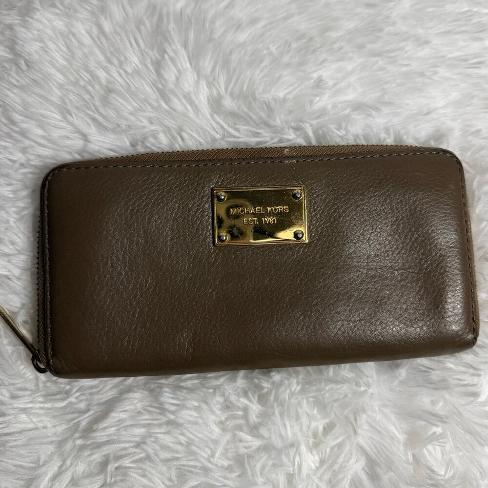 MICHAEL KORS Zip Around Wallet